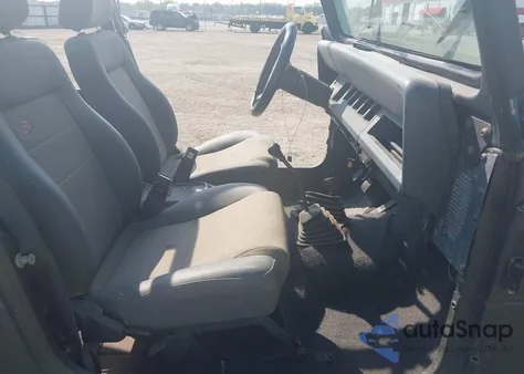 1993 Jeep Wrangler / Yj S из США, поврежденный, VIN 1J4FY19P8PP218353